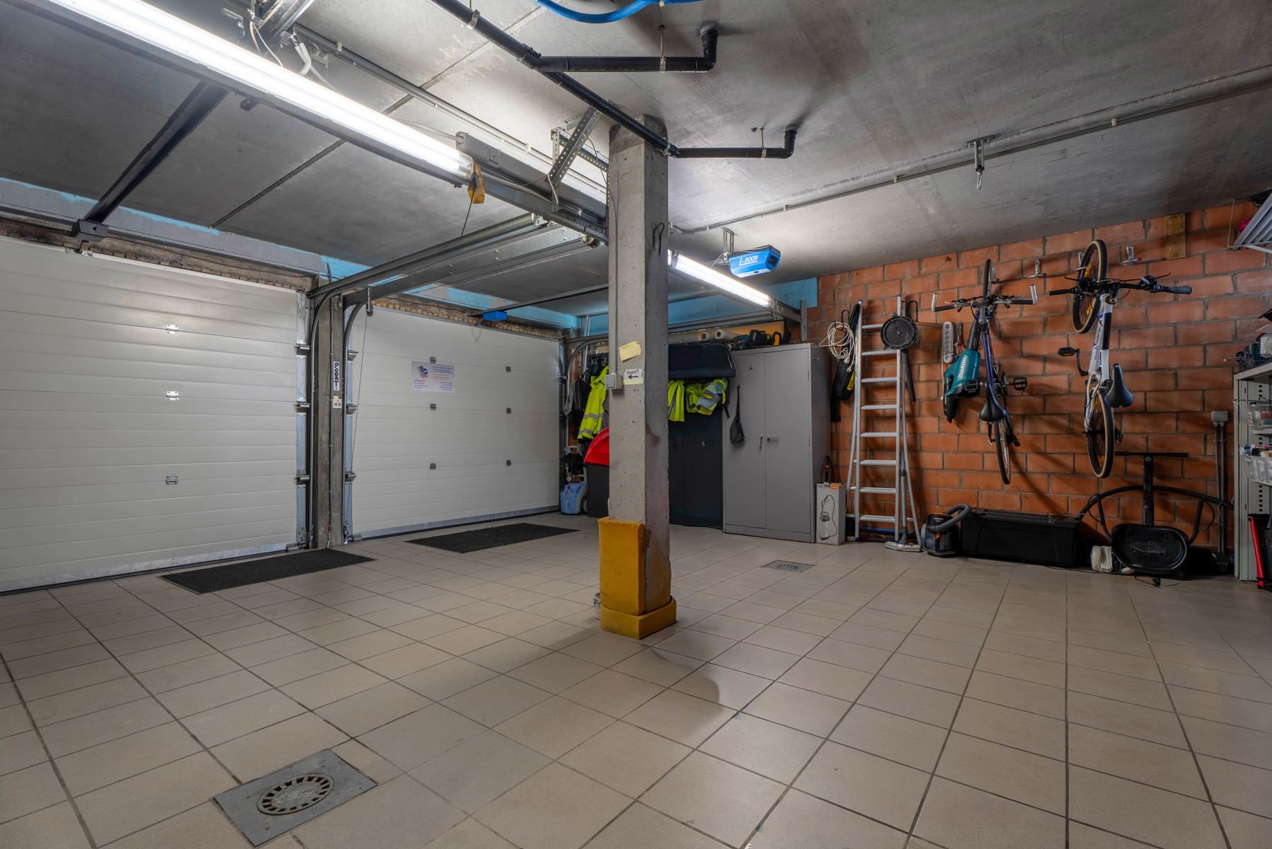 Woning Pajottegem – Parking voor camper, camion of marktwagen foto 23