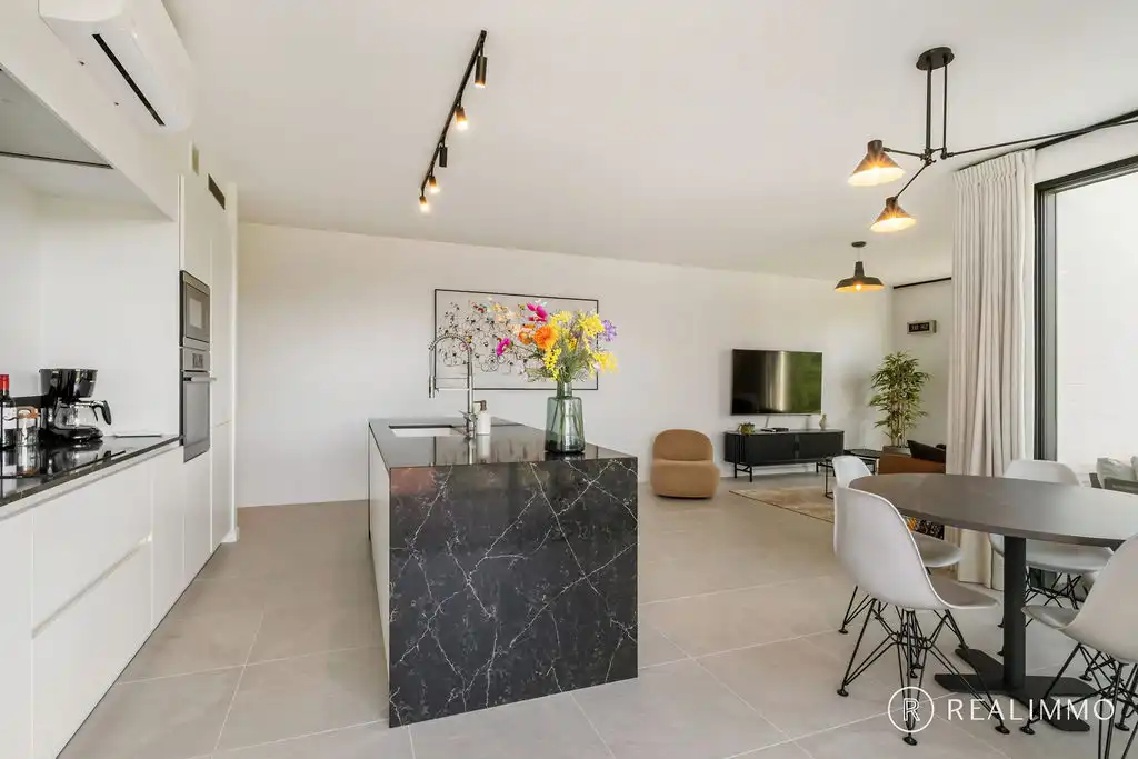 Exclusief dakappartement met royaal zonneterras aan het Kluisbos foto 7