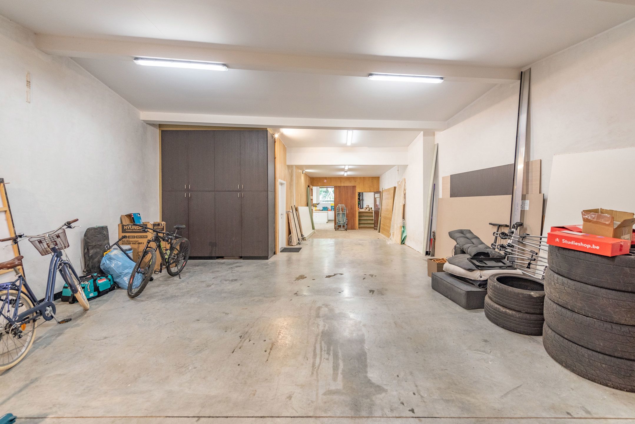 Verrassende woning met riante atelier te Spouwen foto 15