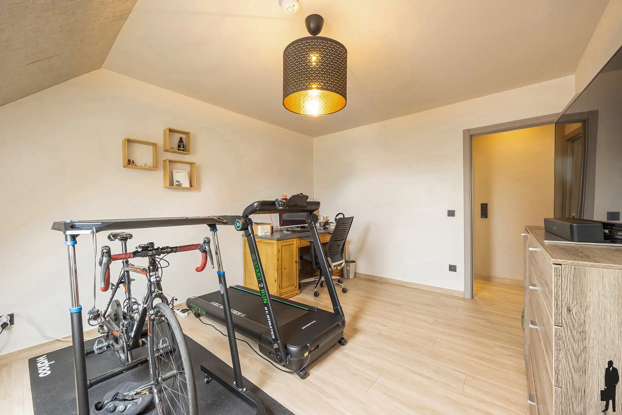 Instapklare gezinswoning met 3 slpk, tuin, garage & carport  foto 15