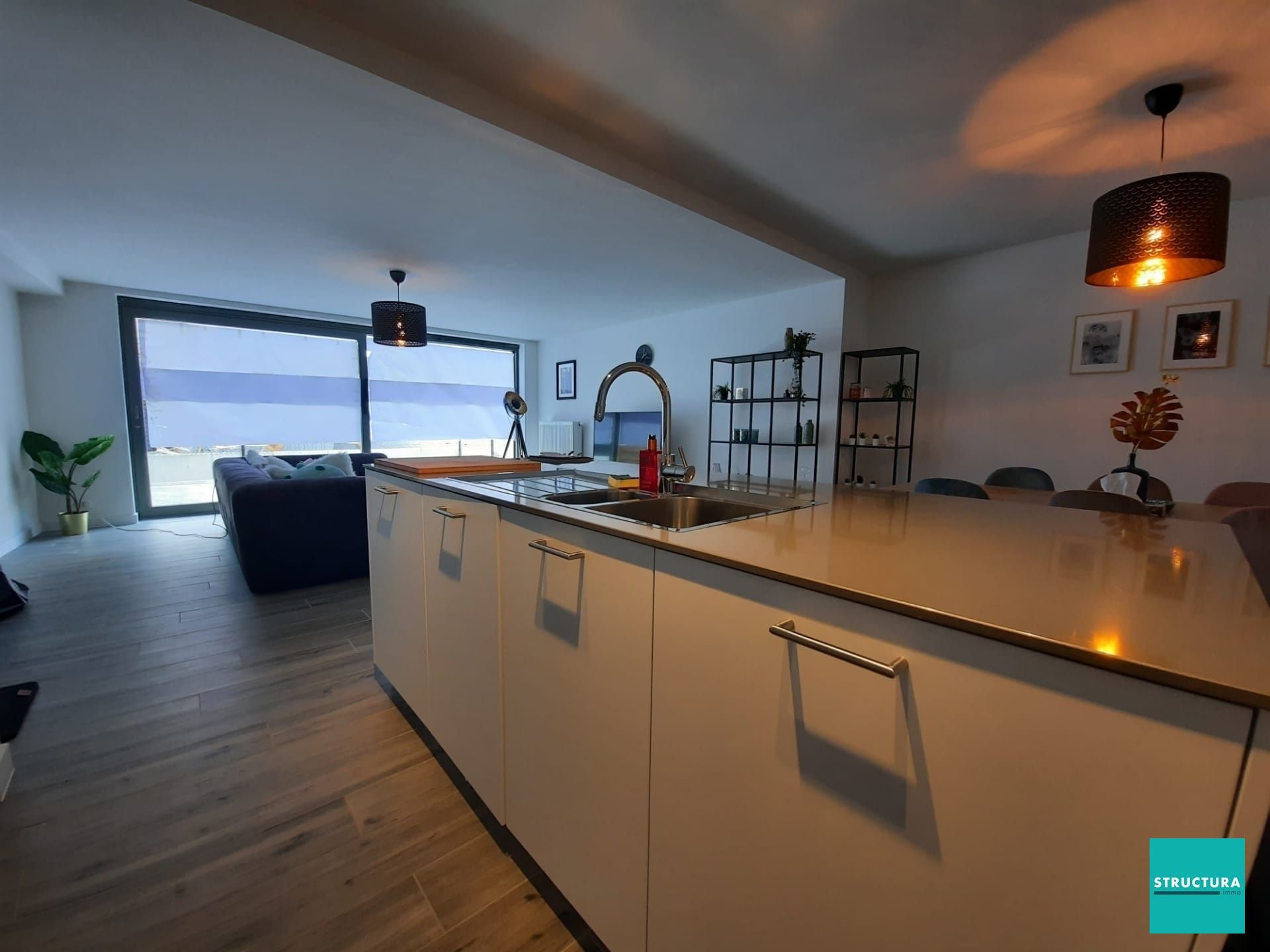  Gelijkvloers appartement te huur met ruim terras foto 3