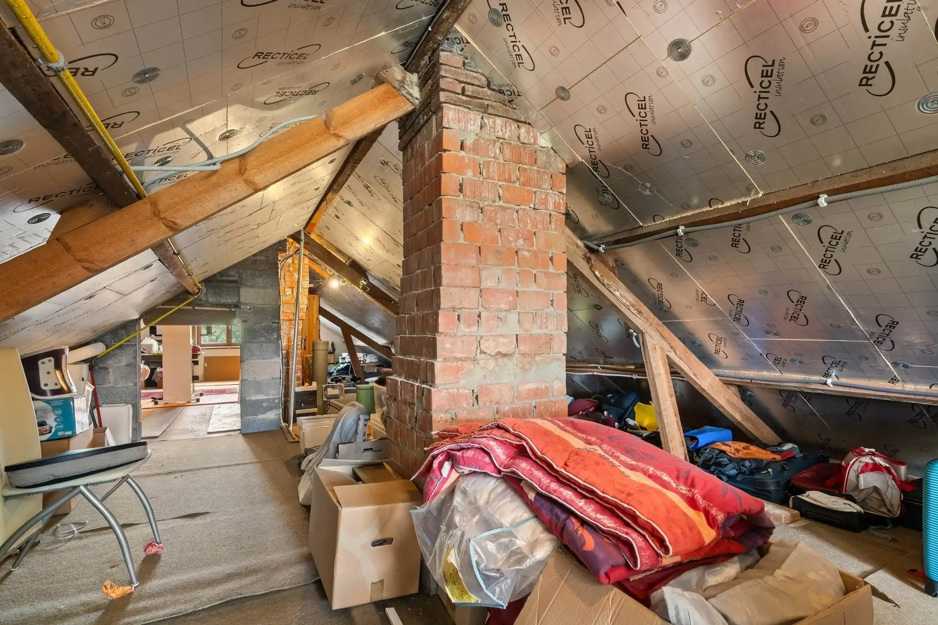 Stijlvol gerenoveerde bungalow te Stekene foto 18