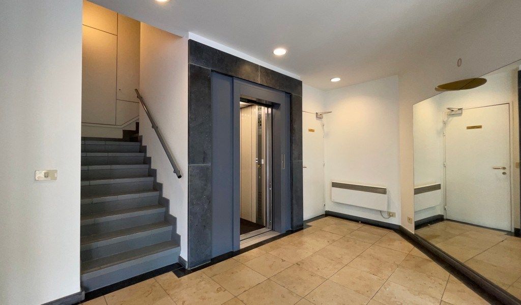 Instapklaar kantoor te huur nabij Singel Antwerpen foto 13