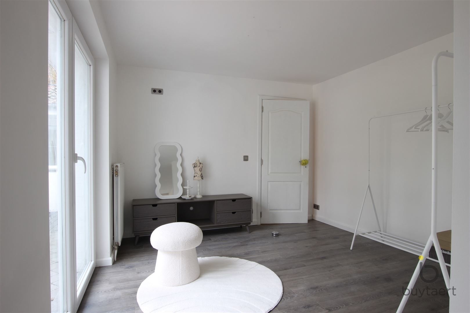 Grond met woning / ev tijdelijke woonst foto 13