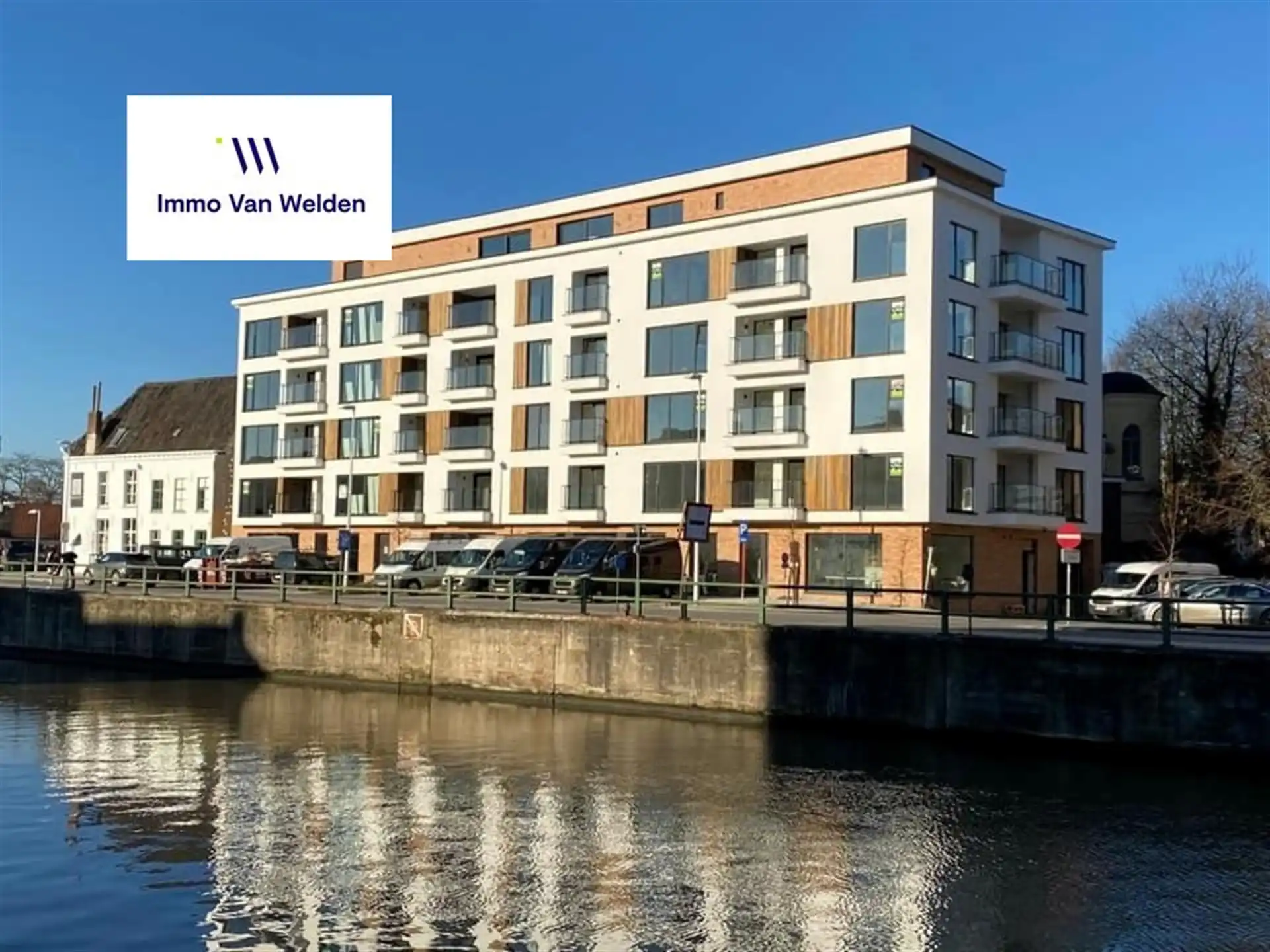 Handelspand van 150m² in hartje OUDENAARDE foto 3