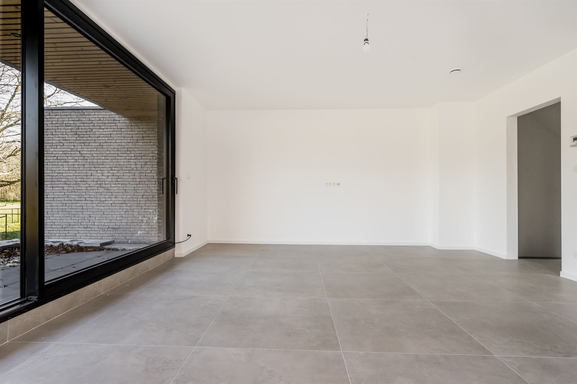 PRACHTIGE HALFOPEN NIEUWBOUWWONING met 3 / 4  slaapkamers en mogelijkheid om Privé met Professioneel te combineren (verkoop met registratierechten!) foto 5