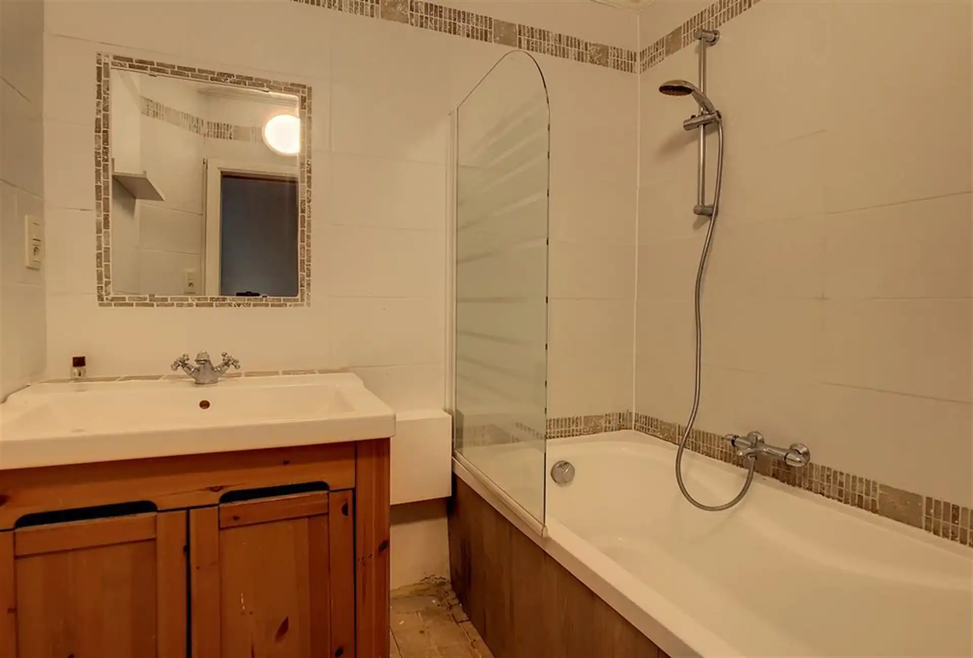 Duplex appartement op een uitstekende locatie foto 8