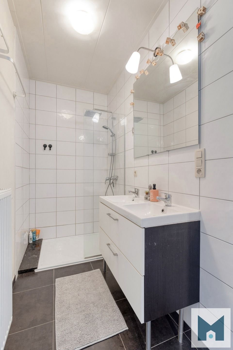 Lichtrijk, modern glvs app. met 2 slpks te Steenhuffel!  foto 11