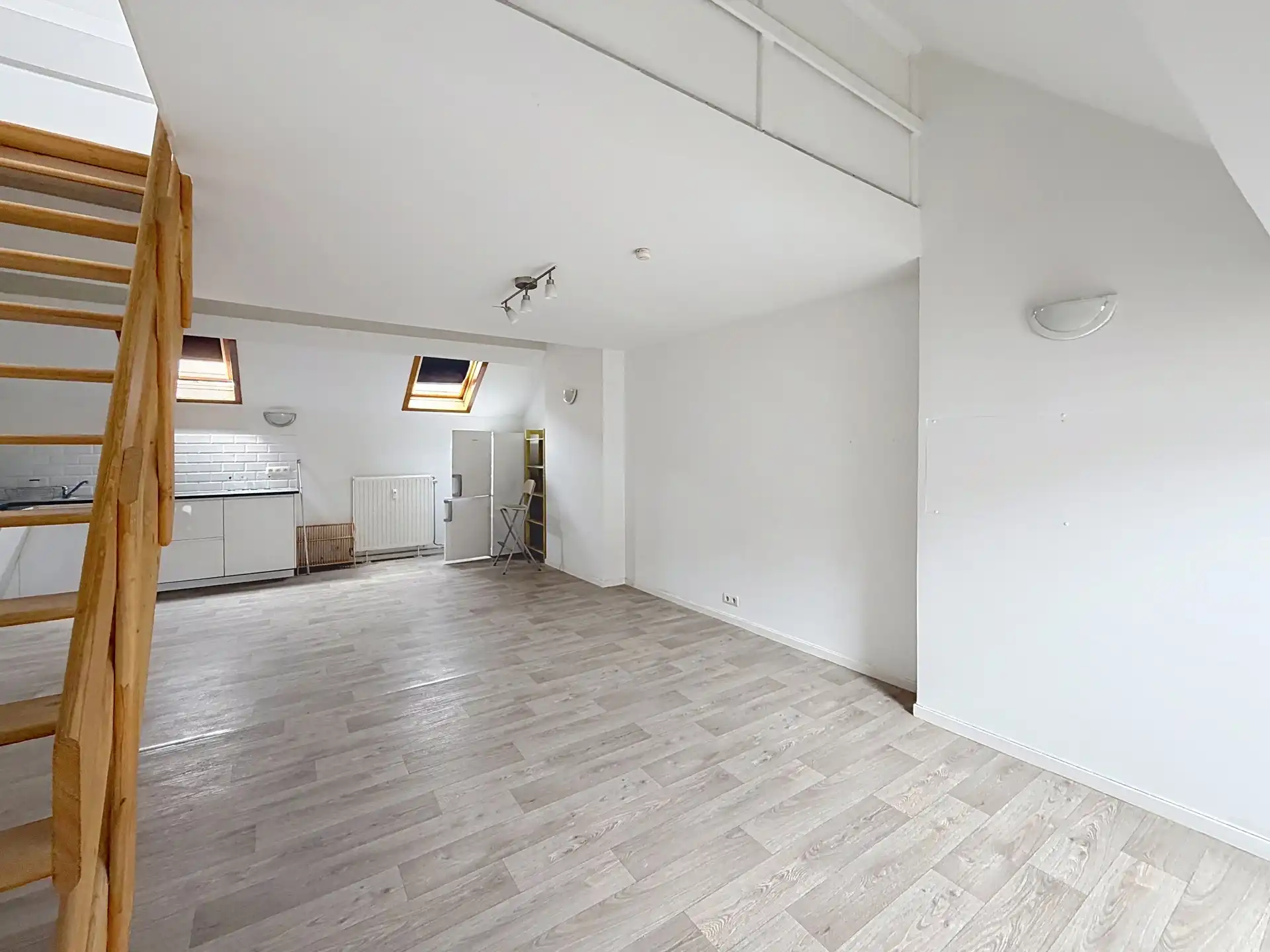  FLAGEY, Schitterend duplexappartement met 2 SLPK + bureau foto 2