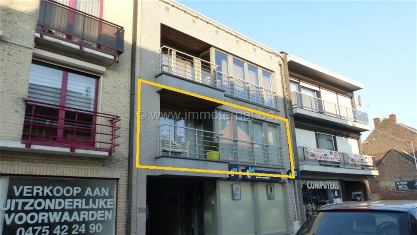 LIEDEKERKE: App. met 2 slpks, terras en staanplaats foto {{pictureIndex}}