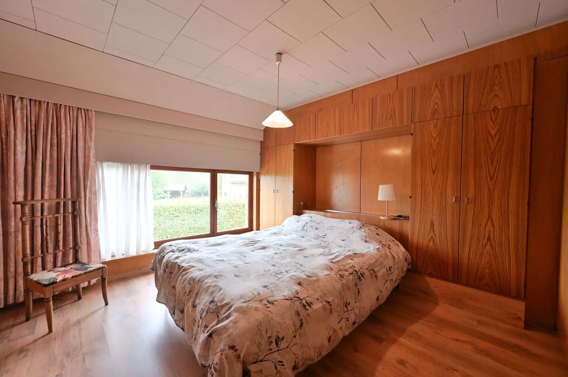 Karaktervolle woning met 4 slpks en prachtige tuin op een toplocatie foto 8