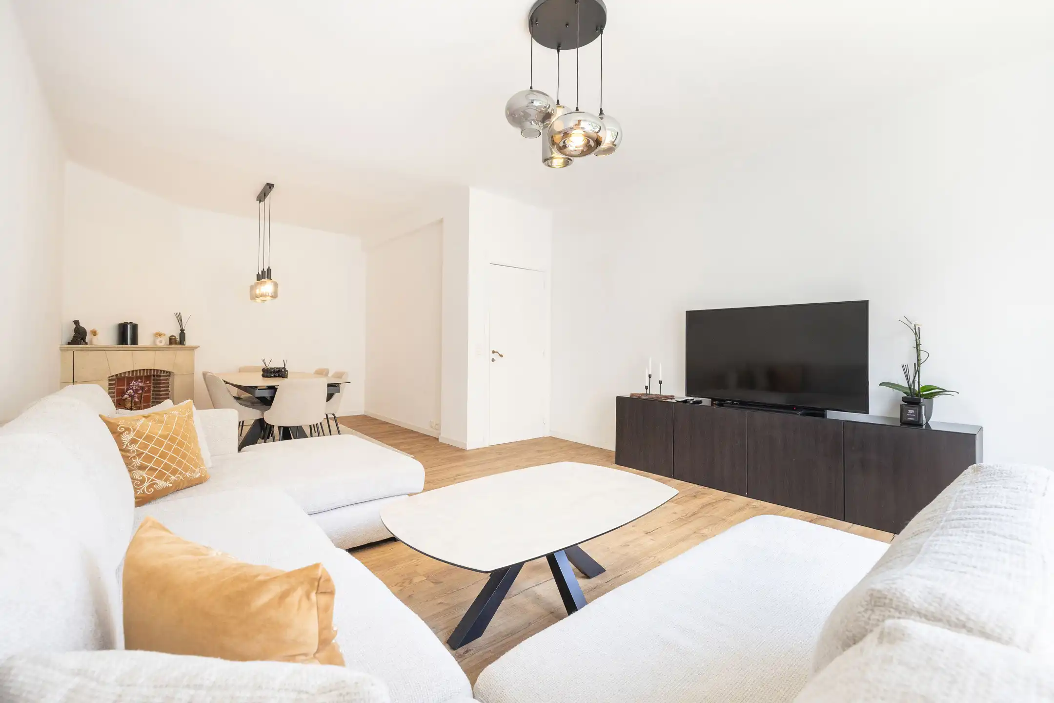 APPARTEMENT MET 2 SLAAPKAMERS TUSSEN MOLIERE EN VDK foto 6