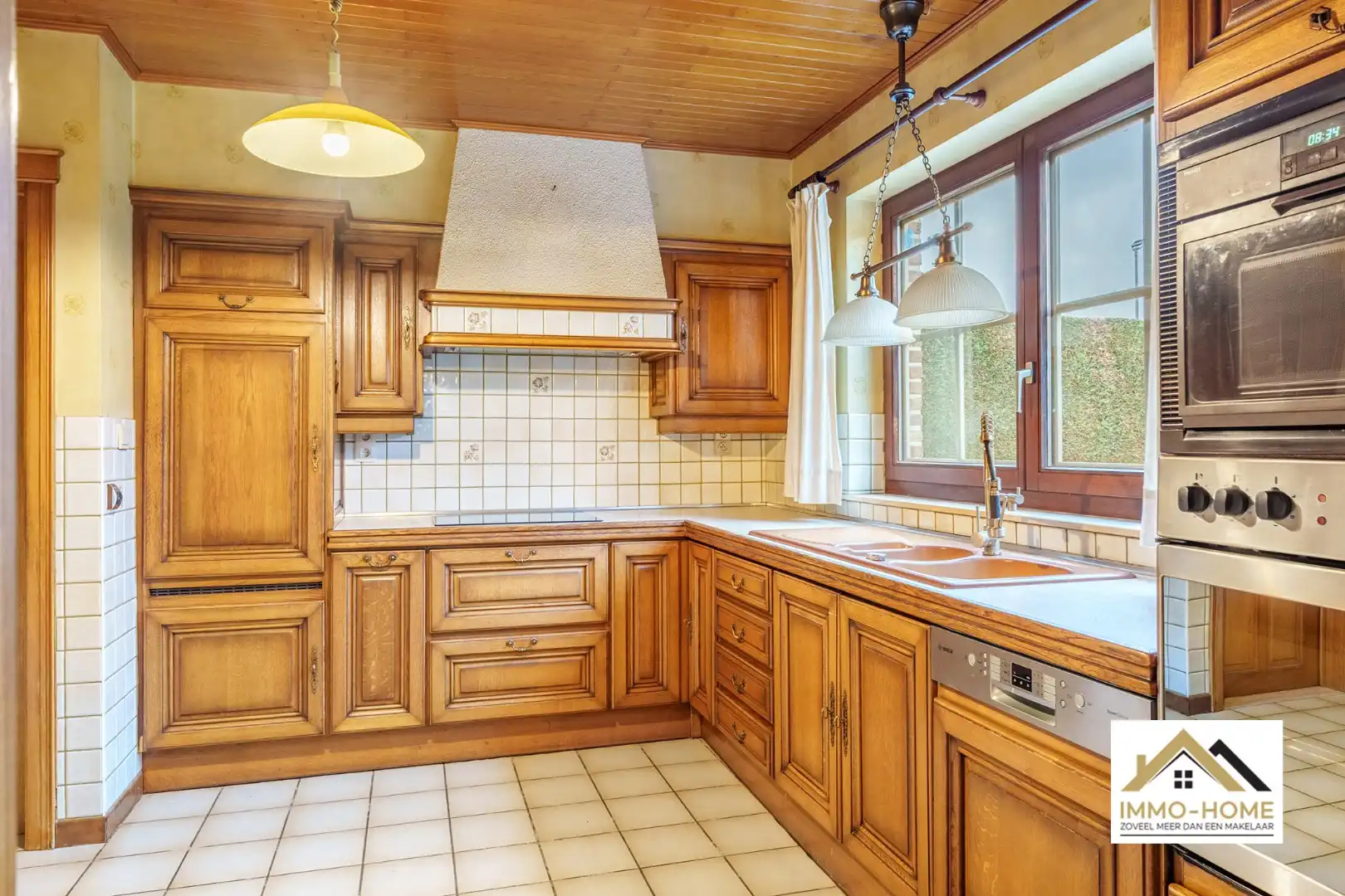 Vrijstaande woning in rustige woonwijk  foto 10