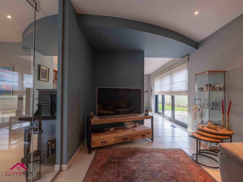 Ruime vrijstaande en instapklare woning in hedendaagse stijl foto 18