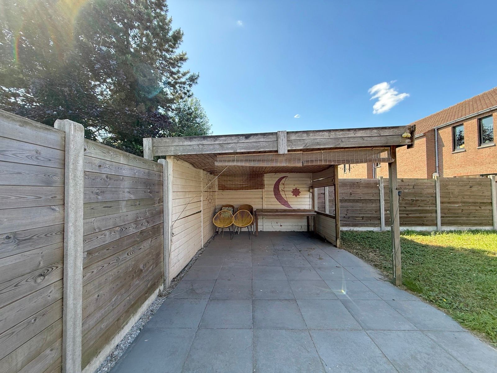 Woning met 3 slaapkamers, tuin en garage foto 10