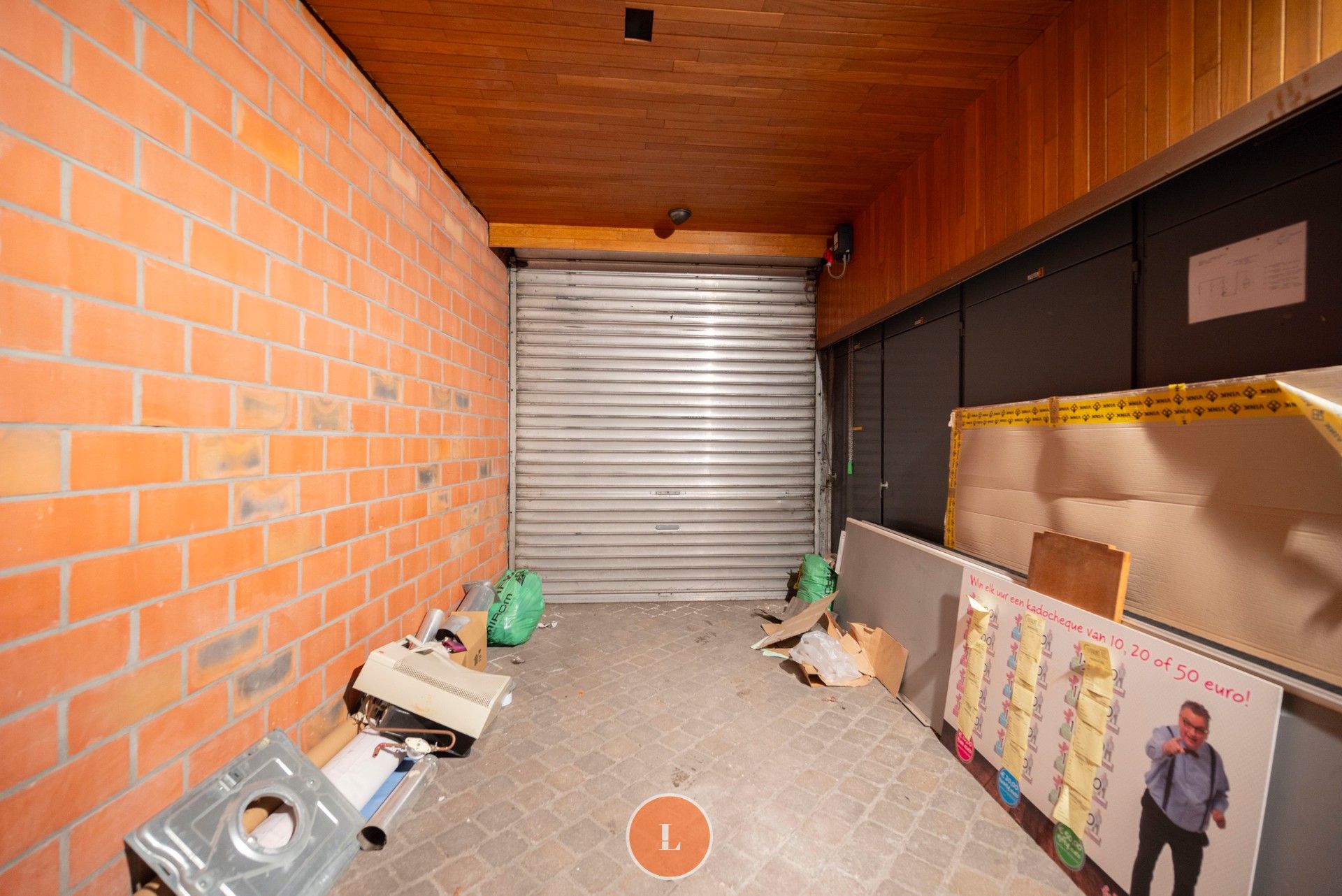 Handelspand met instapklaar zeer ruim duplexappartement. foto 23