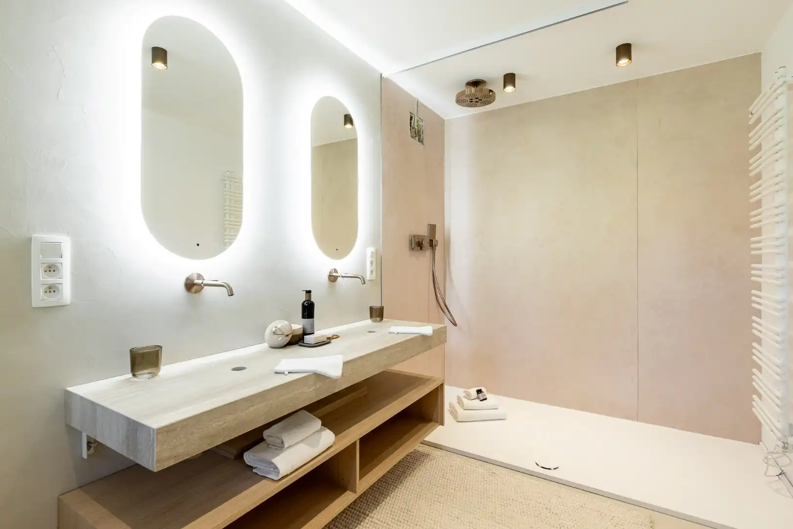 Charmante gerenoveerde villa verscholen in een paadje van het Zoute foto 26