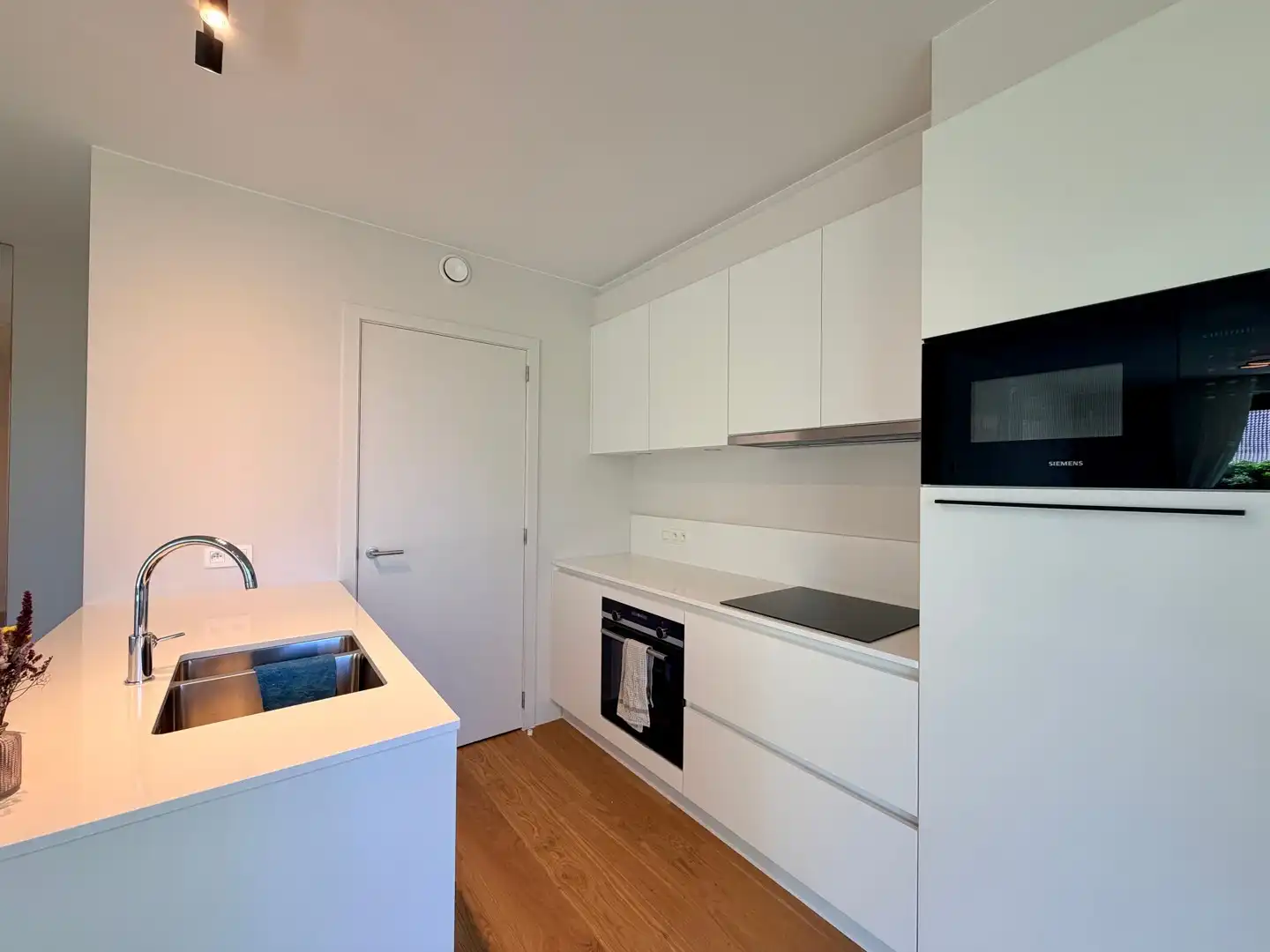 Modern appartement op toplocatie in Rumbeke! foto 7