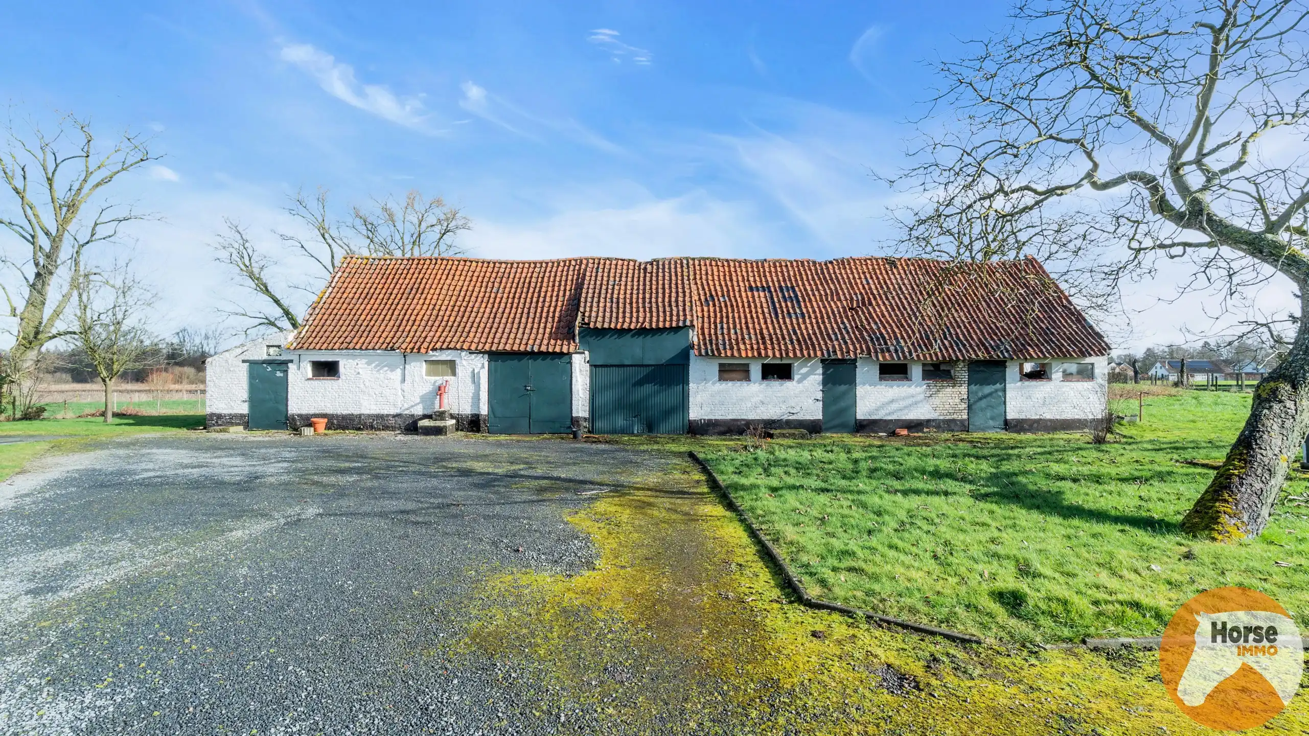 SINT-MARTENS-LATEM- Uniek gelegen hoeve met aanpalende grond foto 13