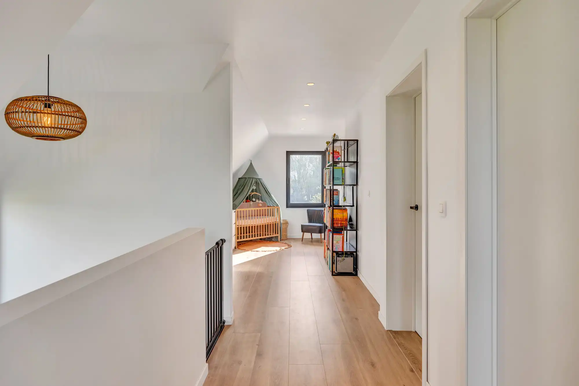 Energiezuinige alleenstaande woning met weide op 19a 37ca foto 33