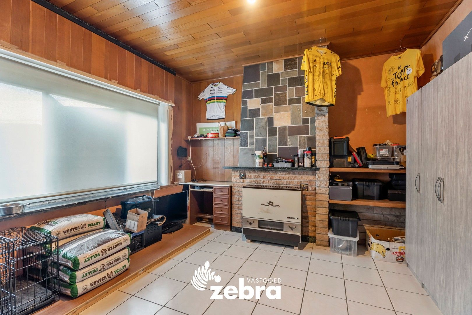 Instapklare woning met 4 slaapkamers en tuin te Oostrozebeke! foto 5