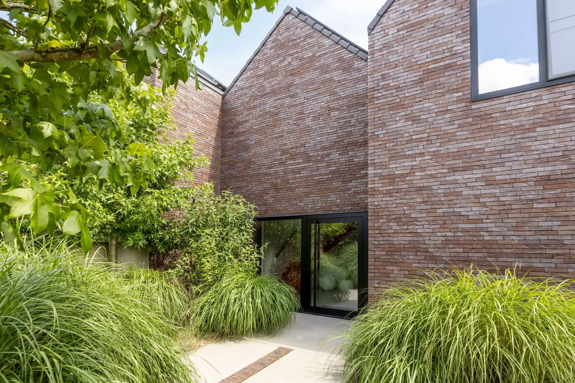 Exclusief wonen waar architectuur, ruimte en levenslang comfort samenkomen. foto 8