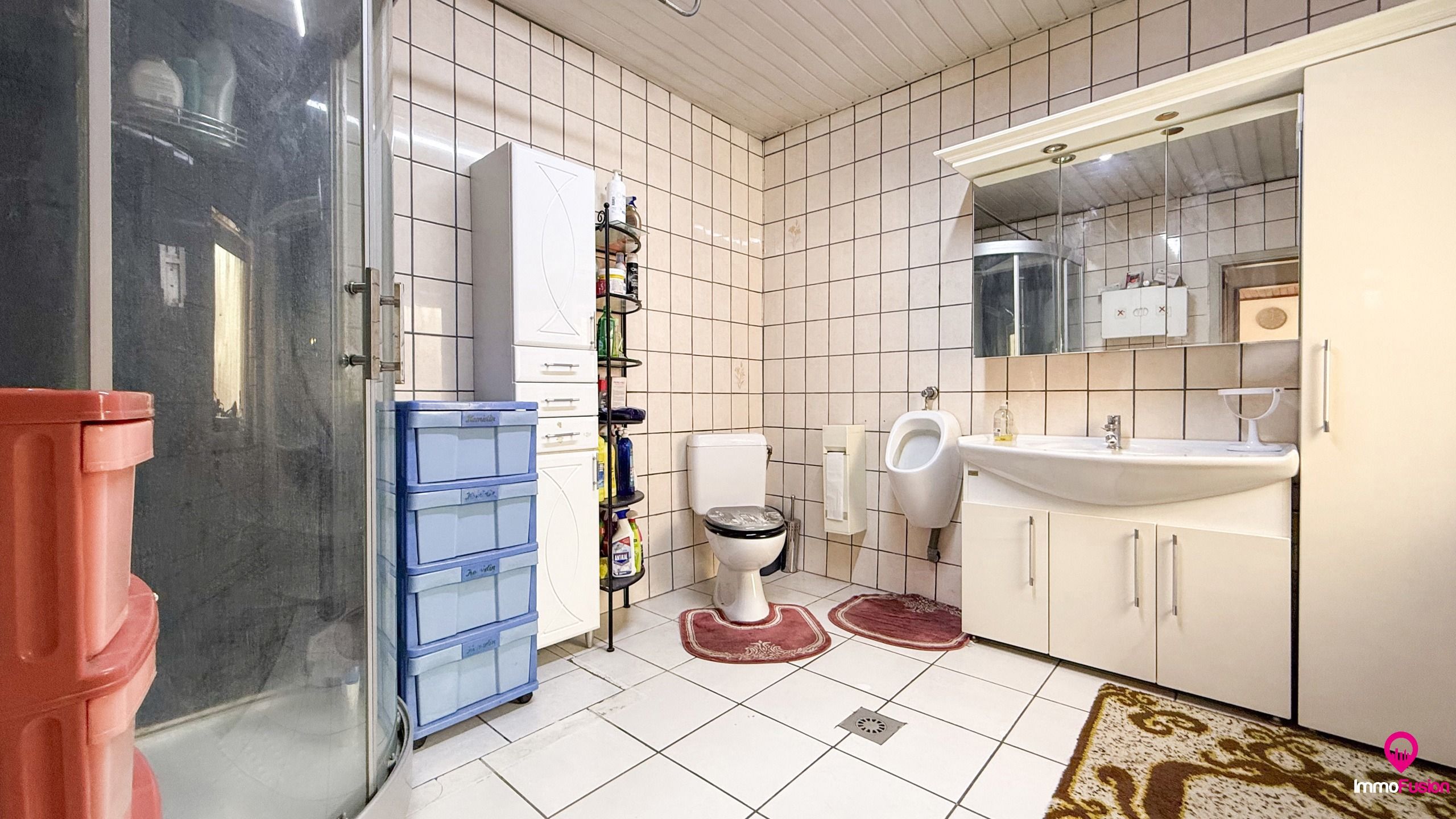 Gezinswoning met 3slpks en veel potentieel te Beringen!  foto 11