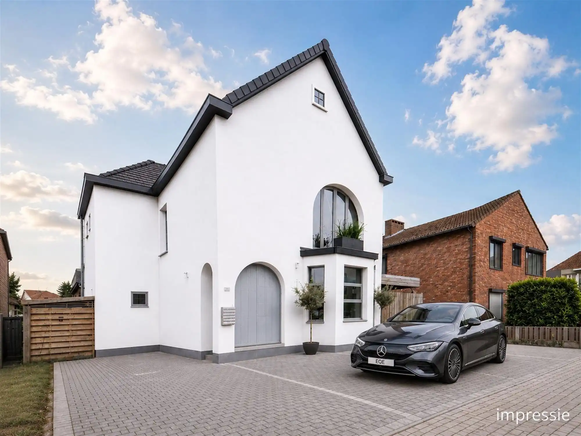 Vrijstaande woning met ruimte voor vrij beroep foto 2