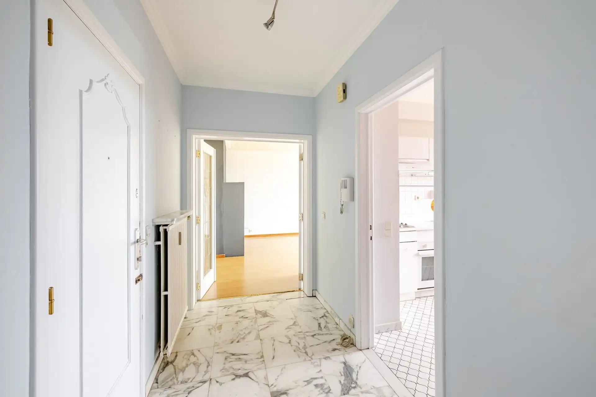 Lichtrijk appartement gelegen op topligging foto 4