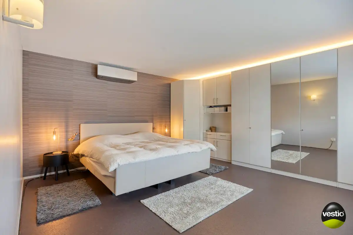 TIJDLOZE MODERNE WONING OP 10A73CA TE HOESELT. foto 25