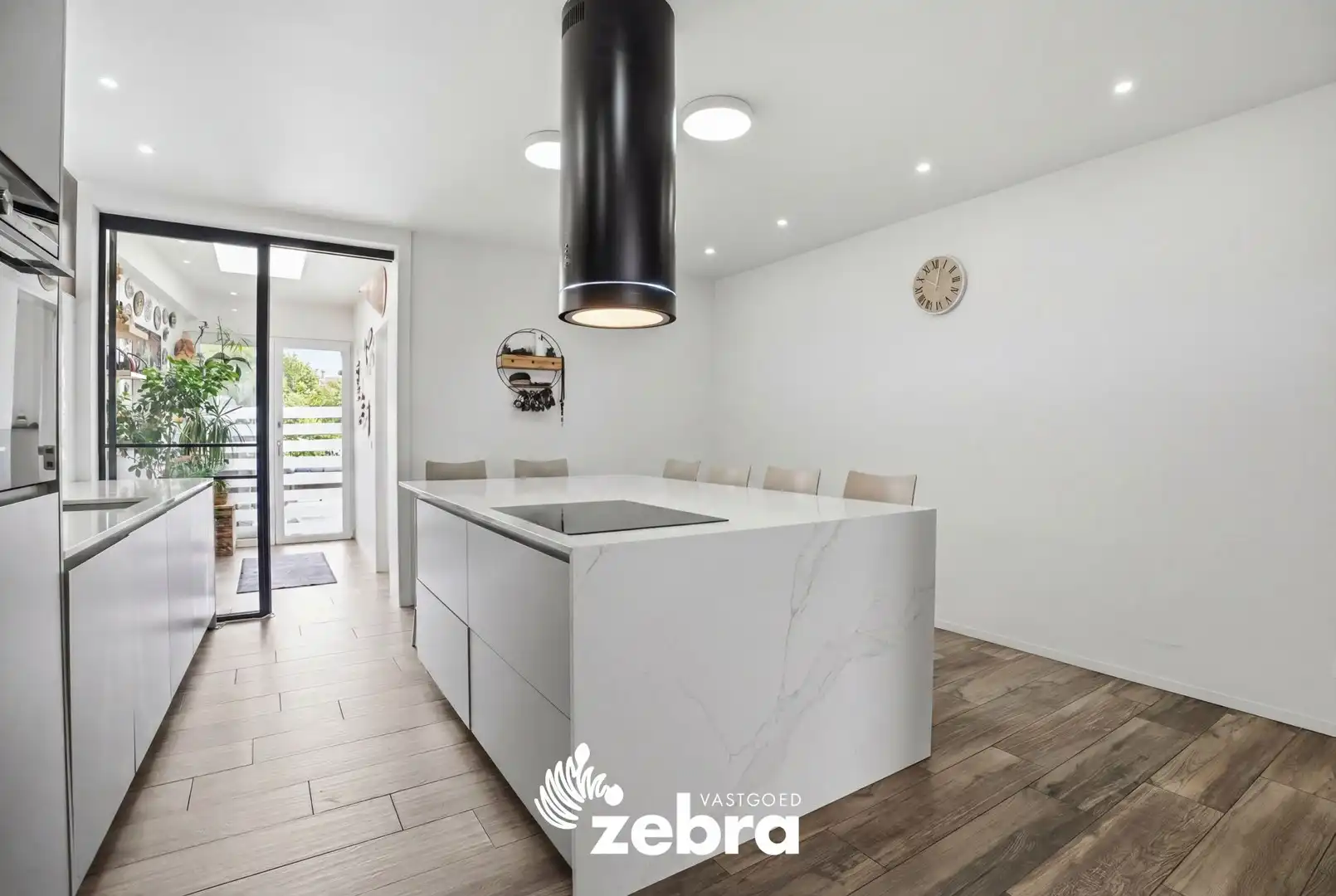 Instapklare woning met EPC-label B nabij centrum Meulebeke! foto 9