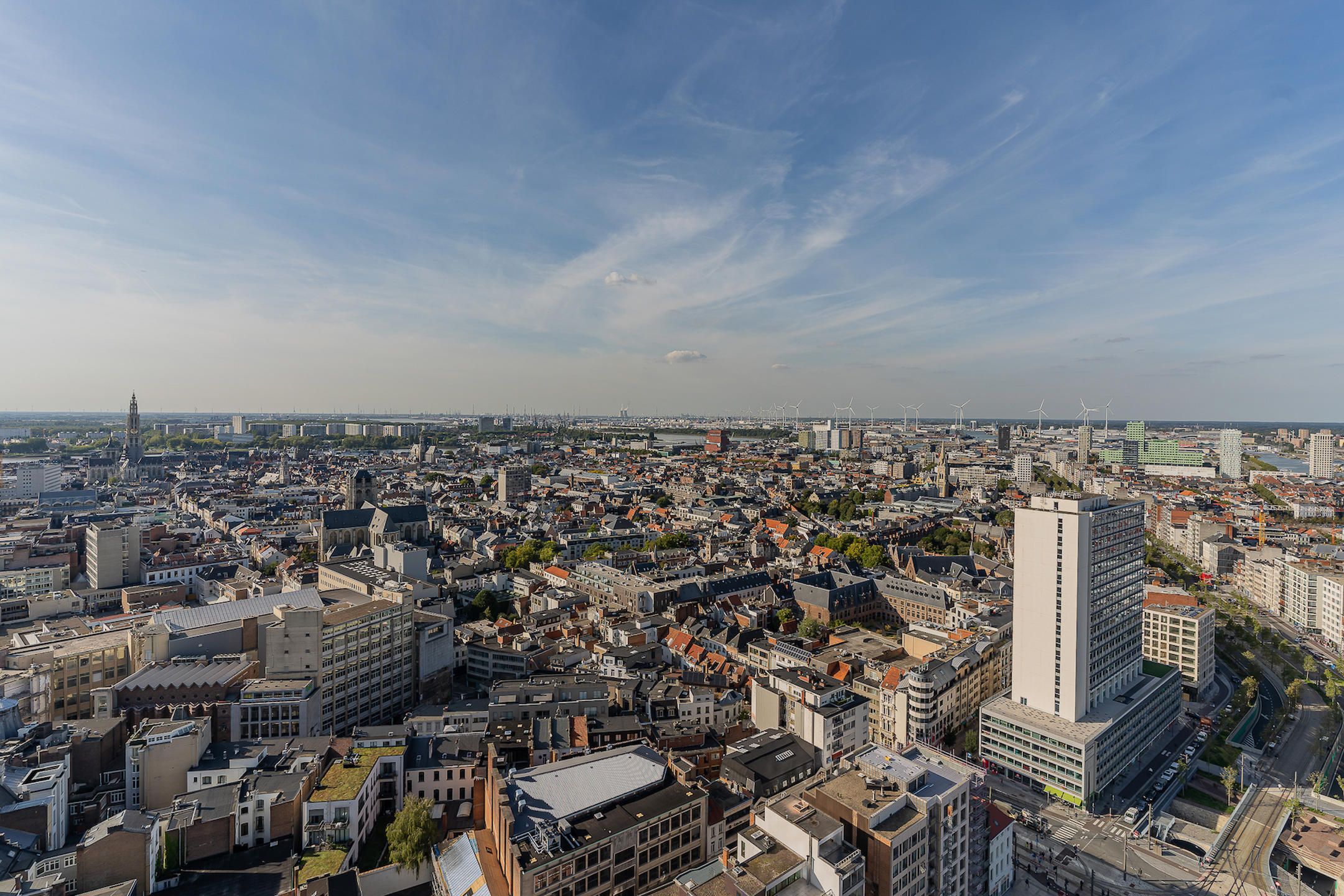 ANTWERPEN - Antwerp Tower  foto 11