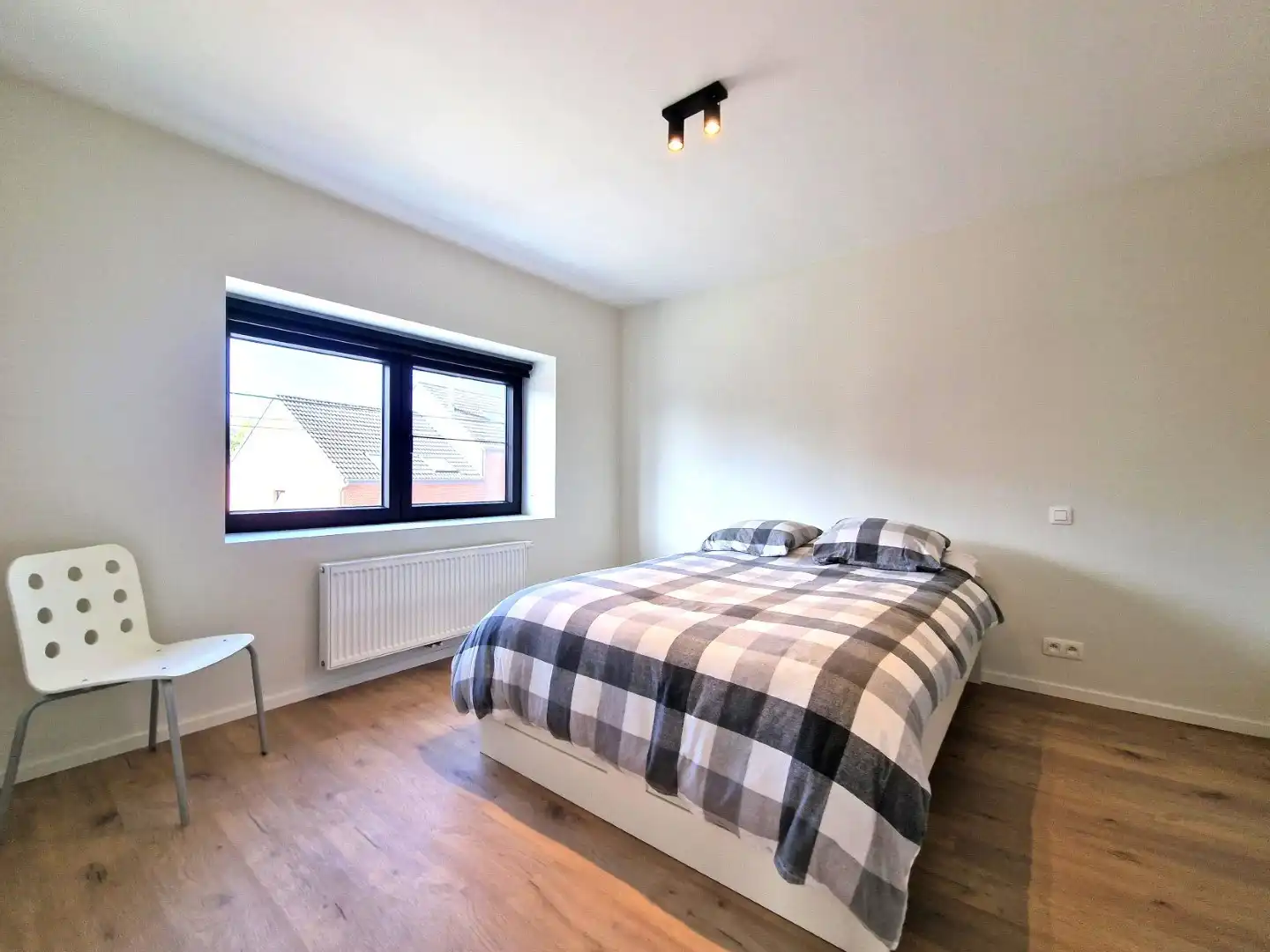 Centraal gelegen duplex-appartement te Wezemaal foto 11