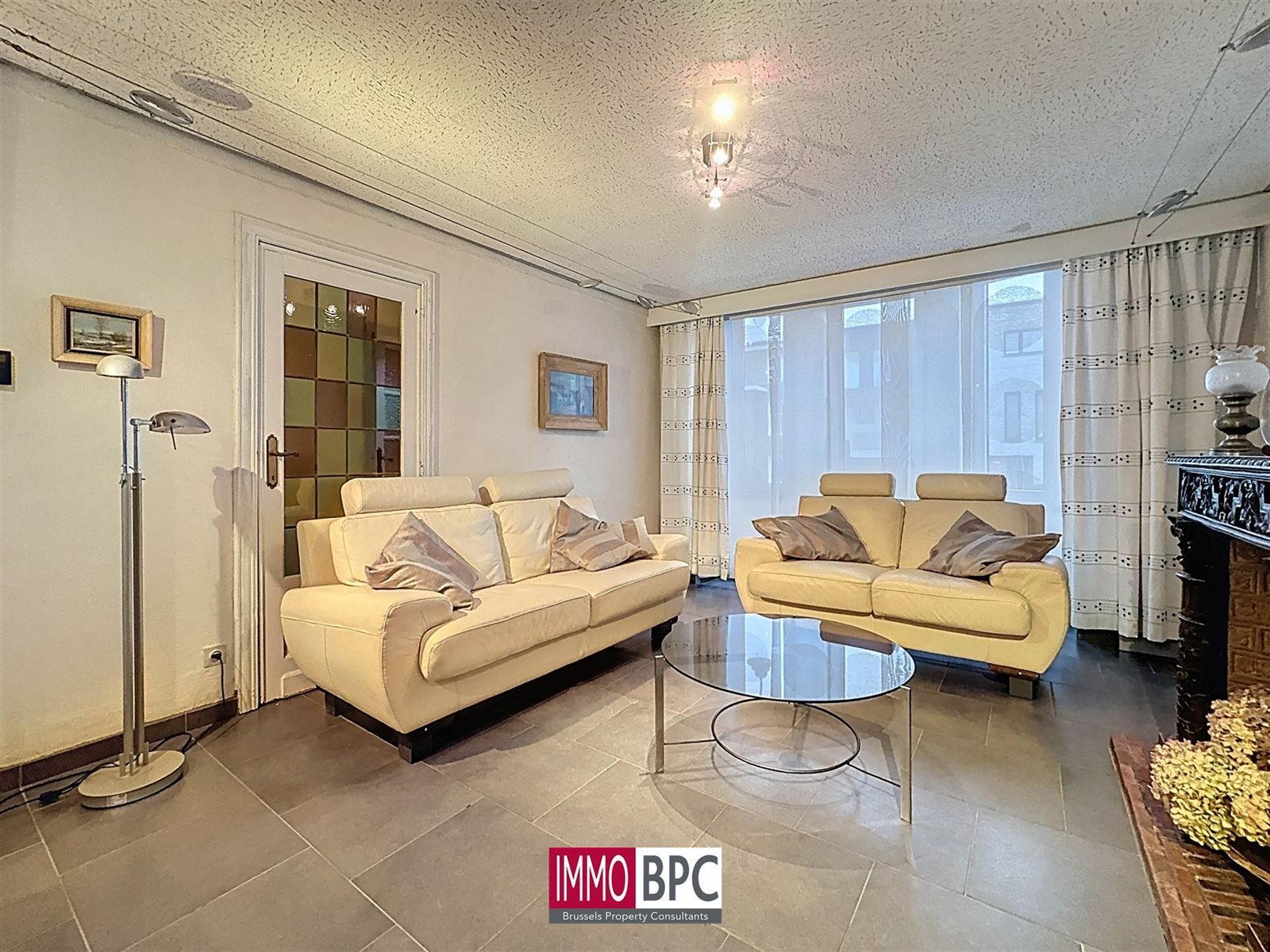 Karaktervol woning met 5 slaapkamers , tuin en garage  foto 11