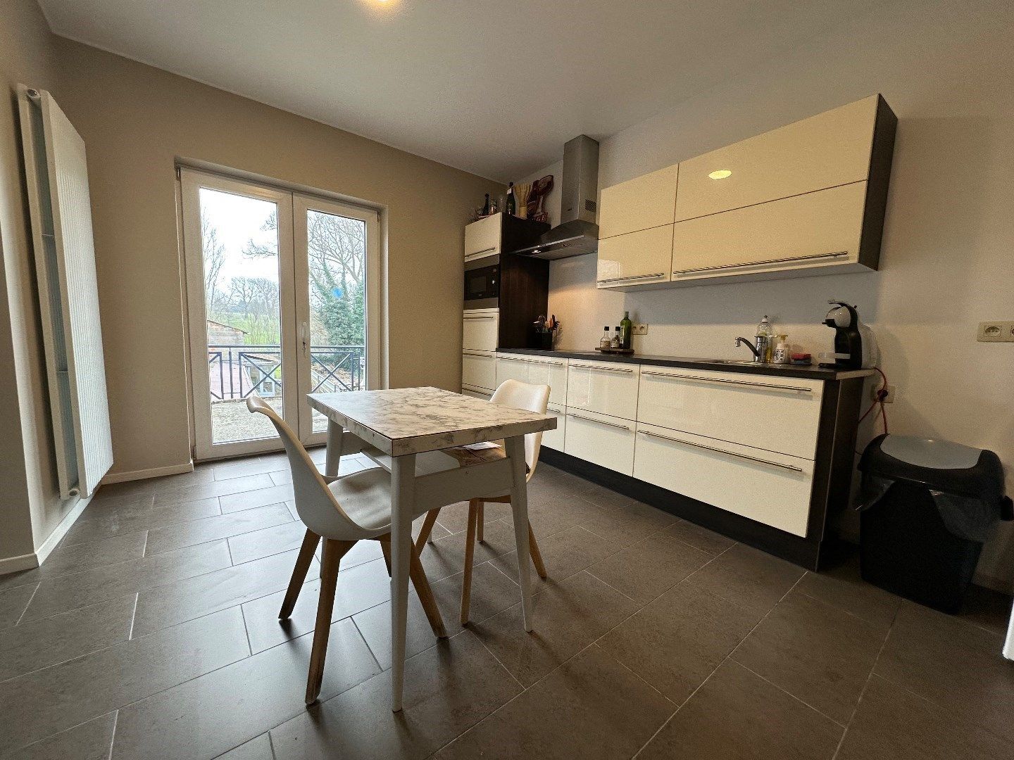 Woonruimte met handelspand gelegen te Tongeren foto 6