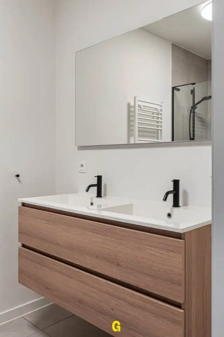 VERKOCHT - Gelijkvloersappartement met 1 slaapkamer, terras met tuintje, standplaats en berging in residentie Het Gruunhof - EPC label A foto 25