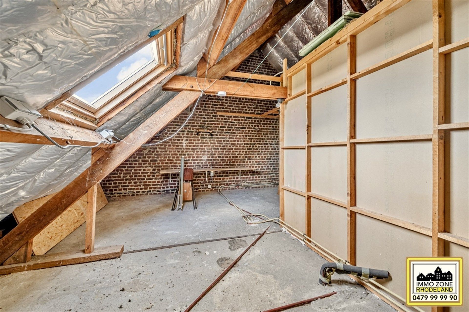 Schitterende halfopen woning met 3 slpks, 2 bdks en tuin foto 27