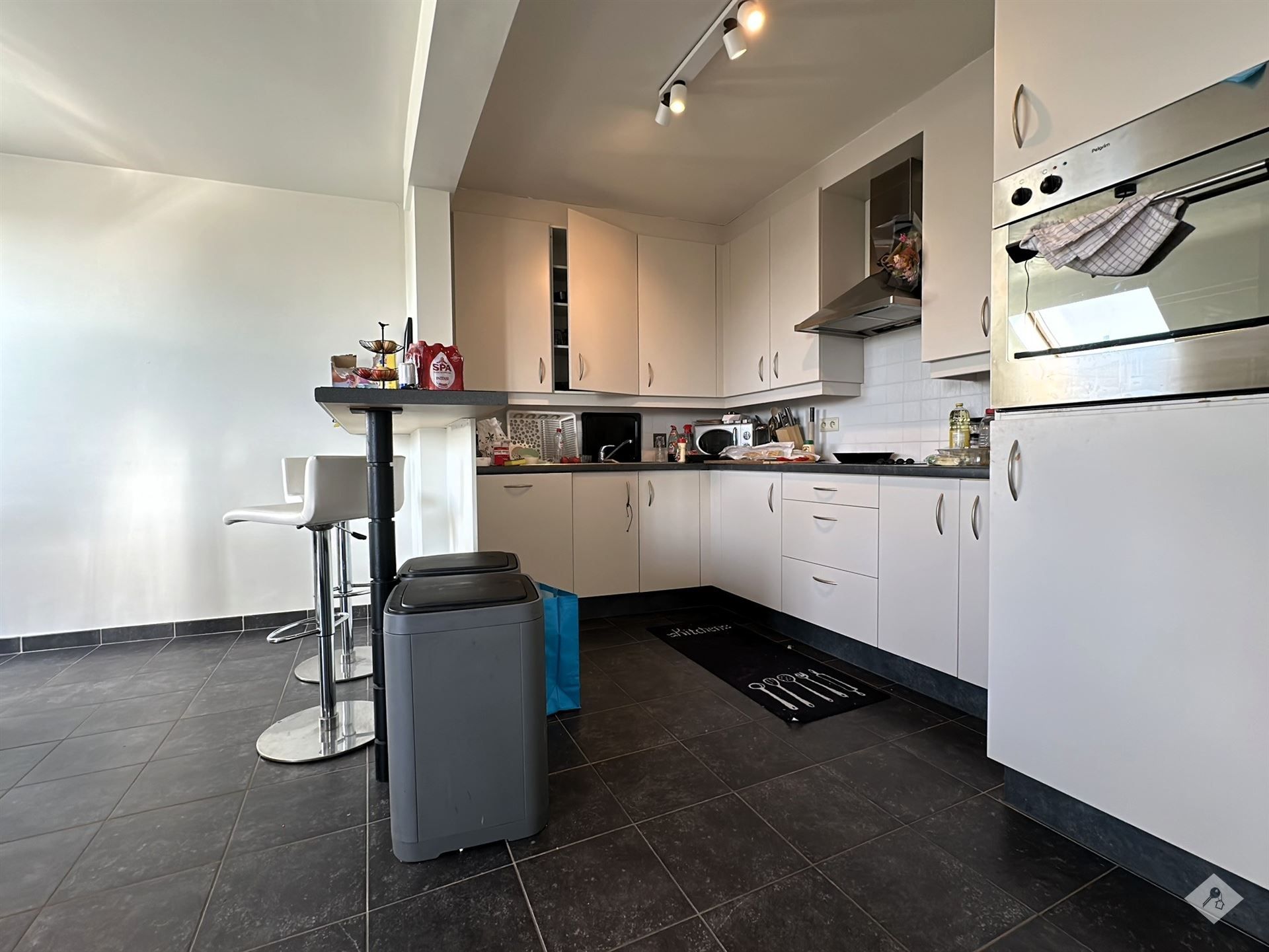 Instapklaar duplexappartement met garage in Peizegem foto 5