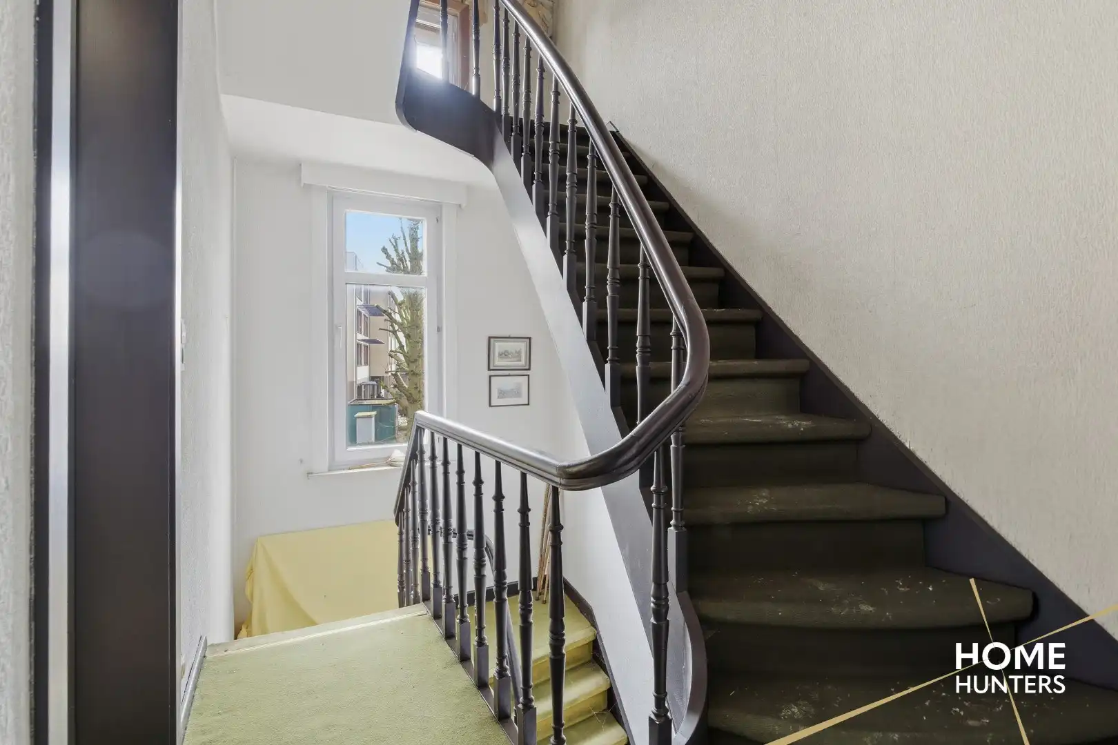 Karaktervolle stadswoning met 5 slaapkamers, ruime garage en tuin nabij de Leie in Wervik foto 19