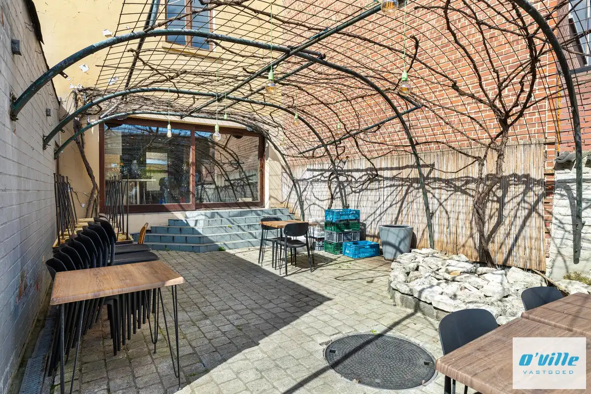 Opbrengsteigendom met horeca en 2 appartementen foto 14