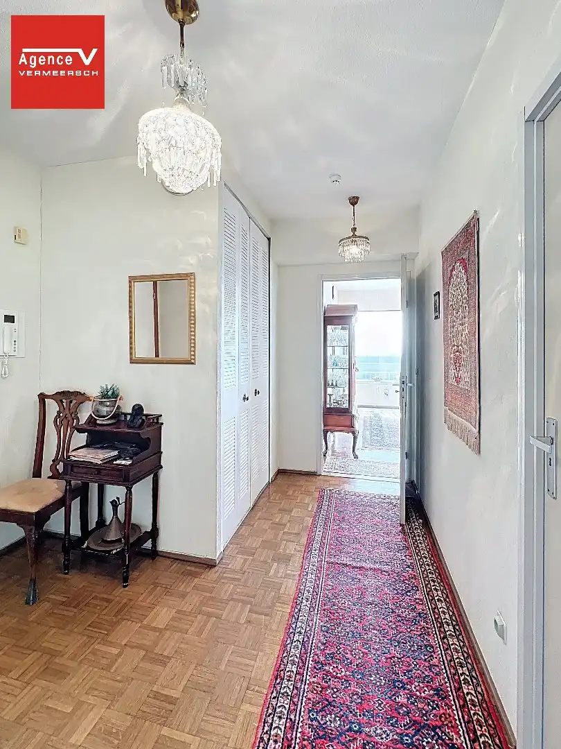 2-slaapkamerappartement met panoramisch zicht op stad én zee VERKOCHT NA EERSTE BEZOEKDAG! foto 14