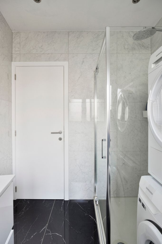 Ruime en gerenoveerde 3-gevelwoning met 4 slaapkamers foto 9