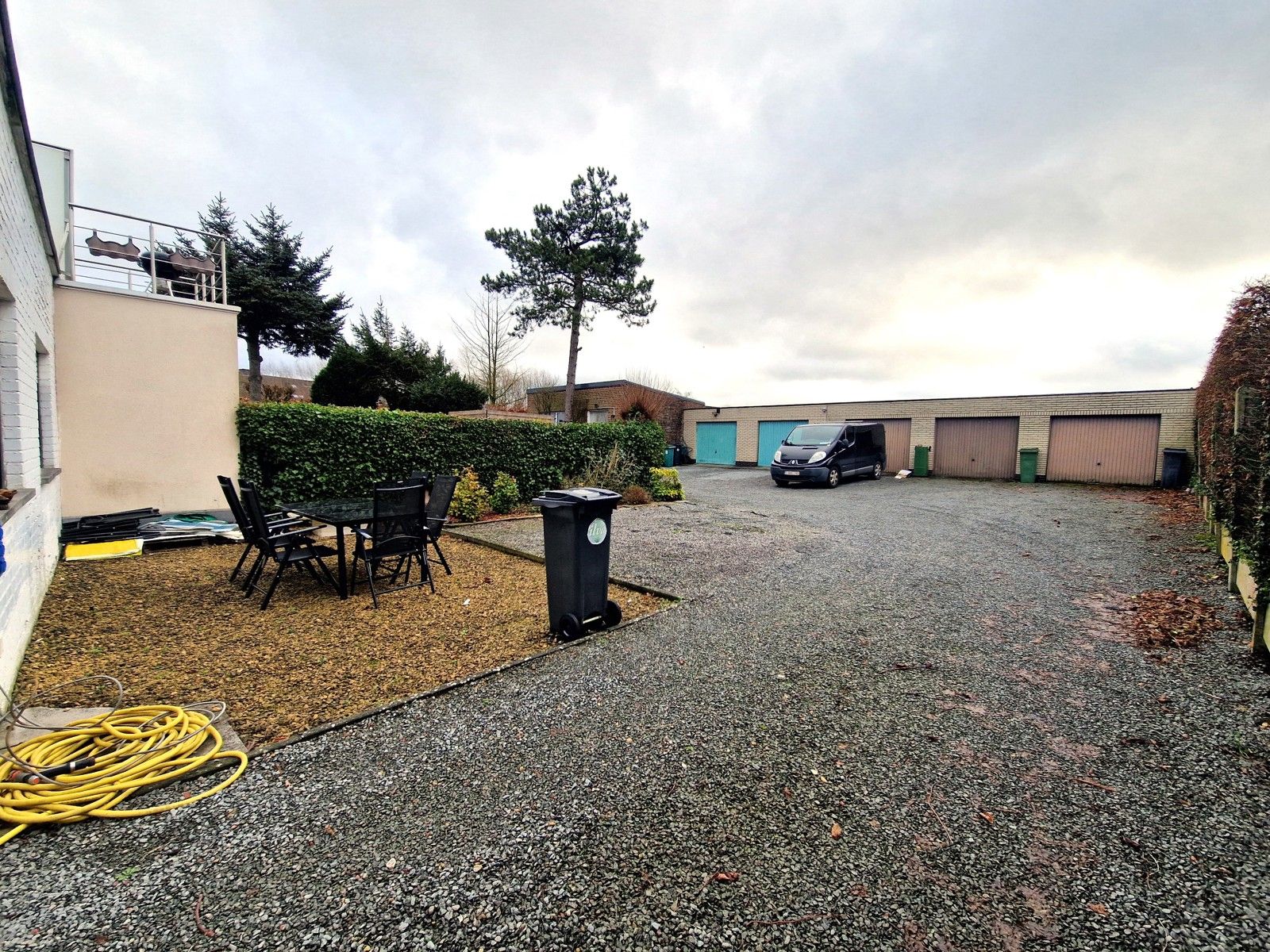 WSB-Immo: Opbrengsteigendom 2 appartementen met 2 garages! foto 2