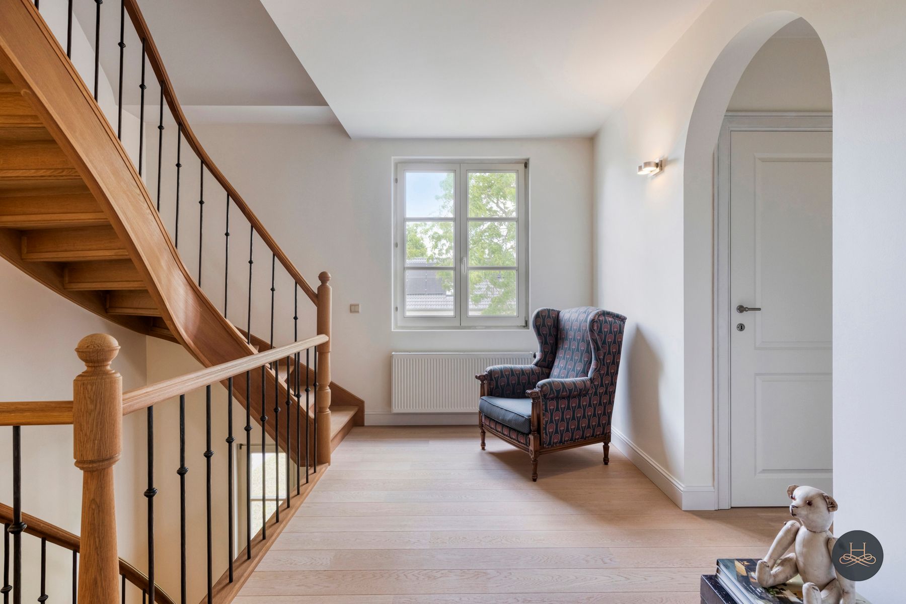 Exclusieve prachtig afgewerkte pastorijwoning met grote tuin foto 30