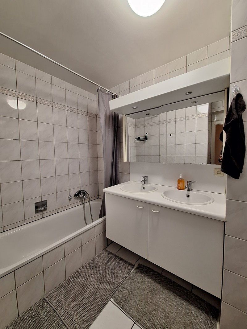 Goed gelegen appartement te Kermt foto 15