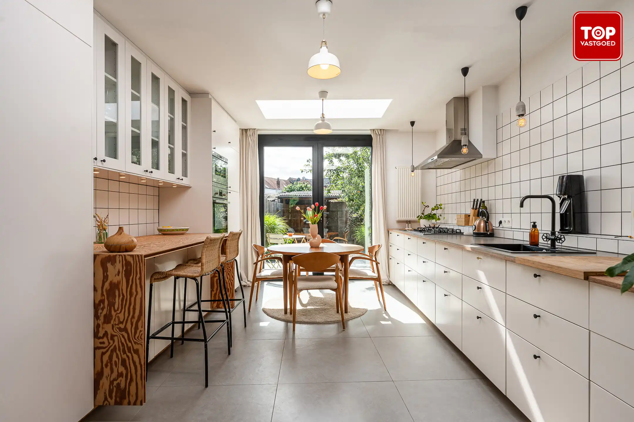 Gezellige stadswoning met zonnige tuin op toplocatie foto 5