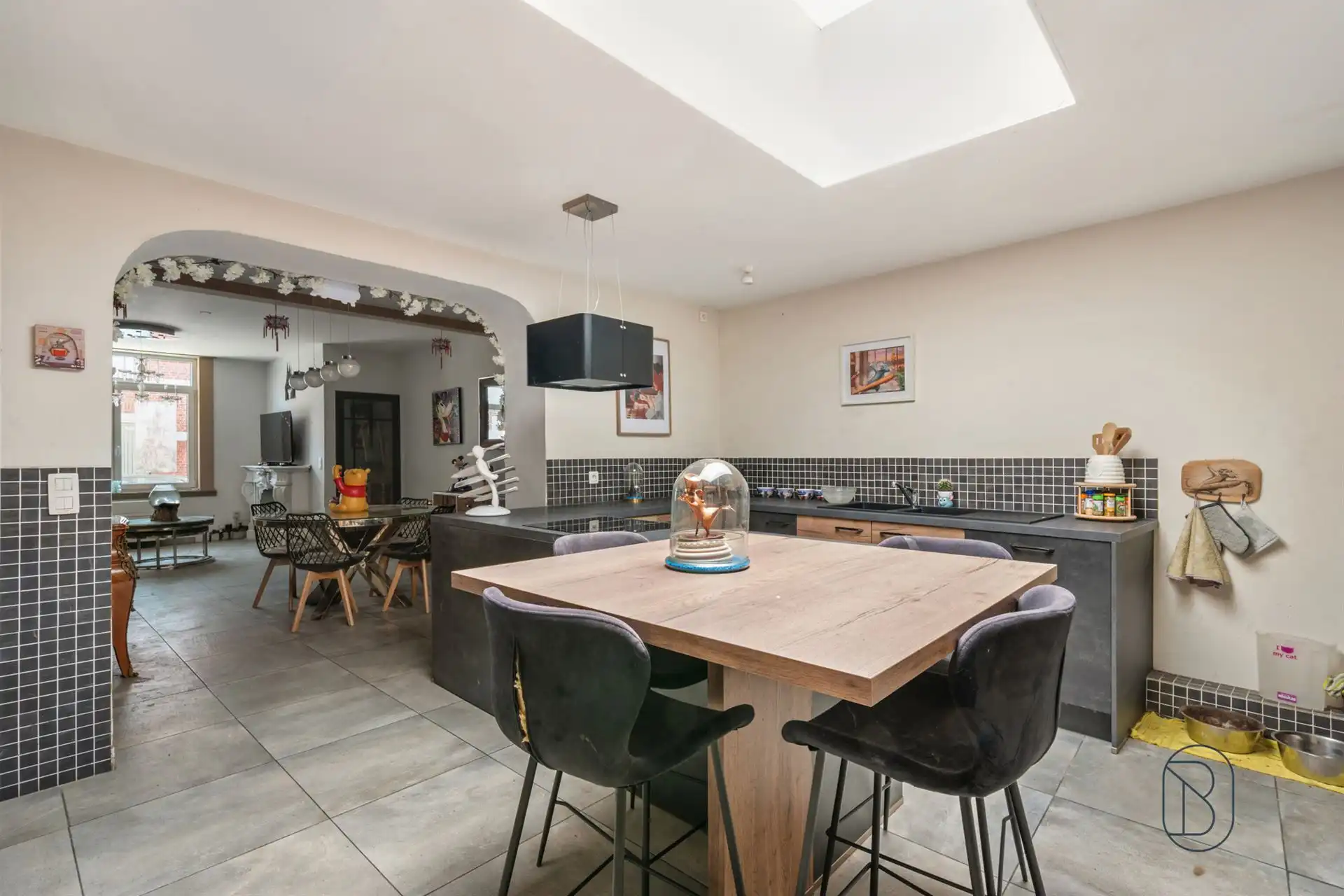 Volledig gerenoveerde woning in Luingne foto 7