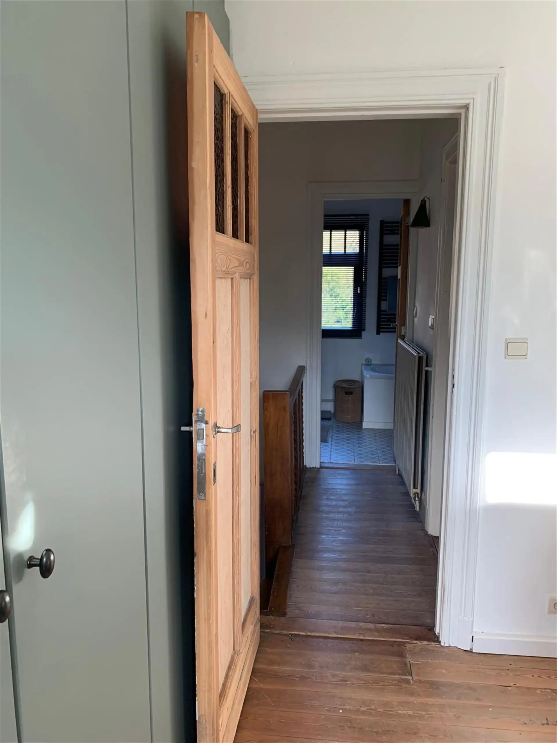 Instapklare woning met 2 slpk en ruime tuin! foto 8