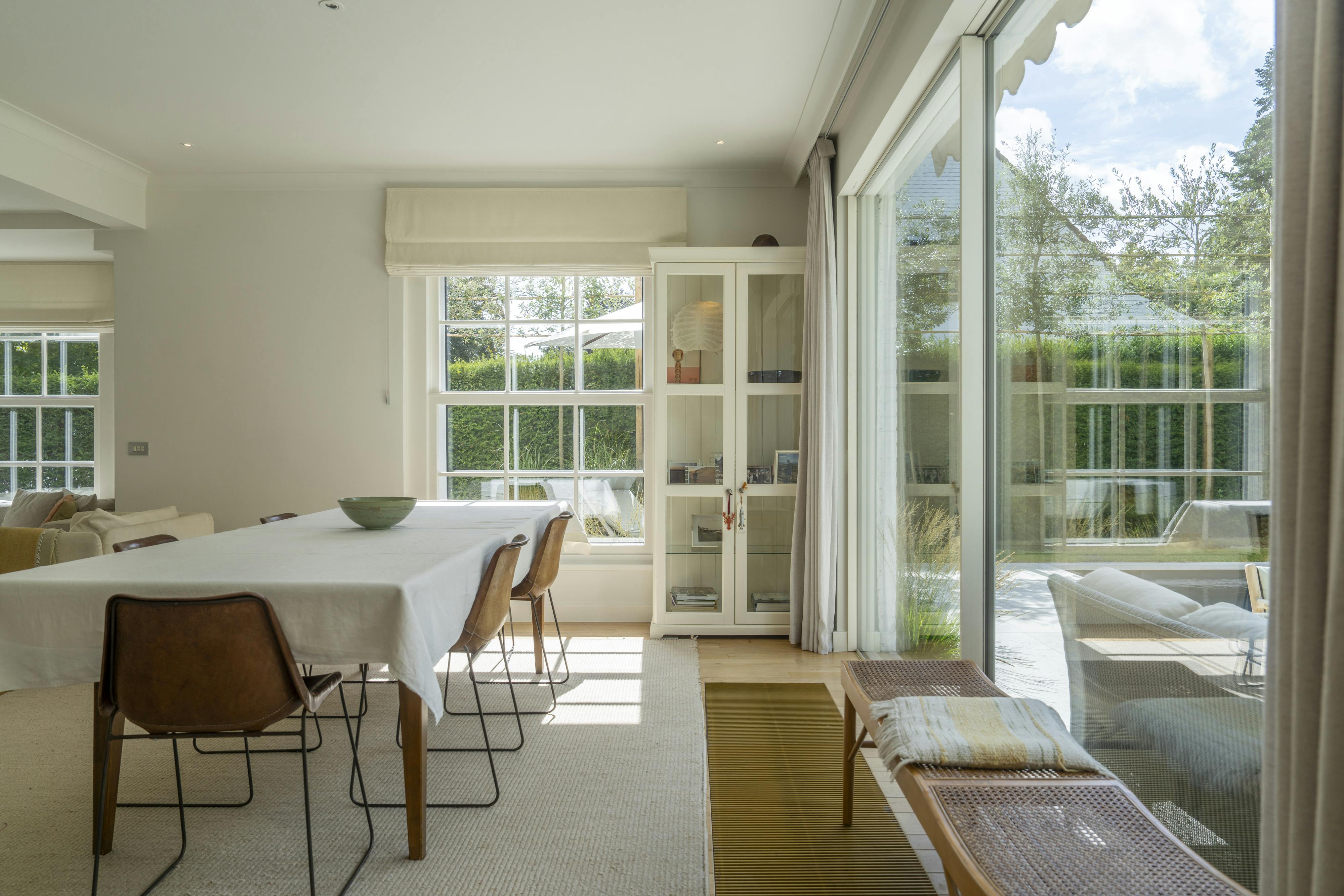 Karaktervolle villa te koop te Kortrijk foto 7
