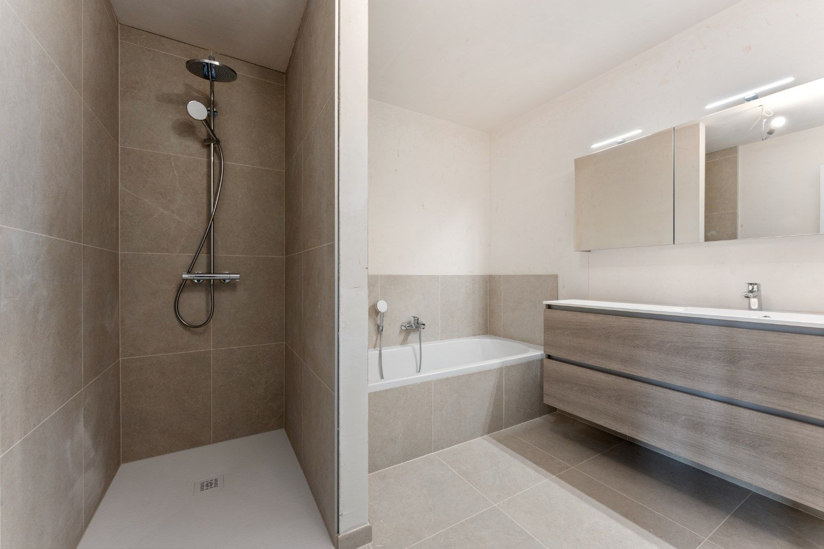 Te huur: Nieuwbouwwoning in kindvriendelijke verkaveling te Ruddervoorde foto 12